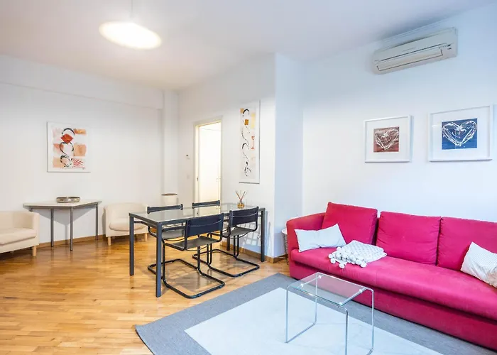 Sant\'Isaia, Bologna By Short Holidays